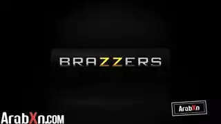 سكس الدكتورة مترجم