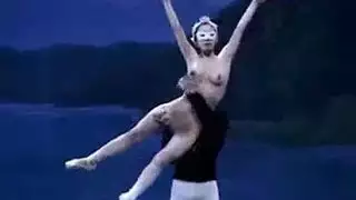 نسوان تتناك في شقه دعاره