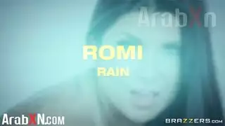 سكس مترجم عندما تجرب السحاقية زب ابن صديقتها