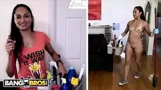 سكس في المركبات العامه