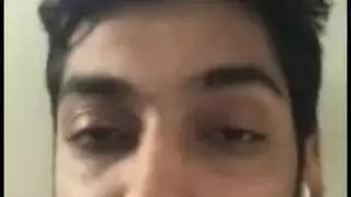 قضيب إيطالي ضخم يضرب فتاة هندية في فعل إباحي صريح