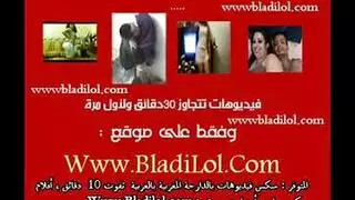 مشهد إباحي: زوجة خائنة تتعرض للضرب من أخو الزوج
