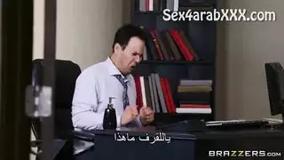 السكرتيرة ذات البزاز الكبيرة تعاقب مديرها بالنيك سكس مترجم