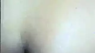 تفتح مؤخرتها الضخمة لعمل شرجي عنيف