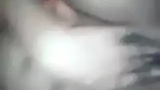طفلة تعرضها جديدة