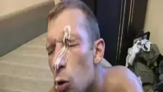 المرضعات الساقين مطيع
