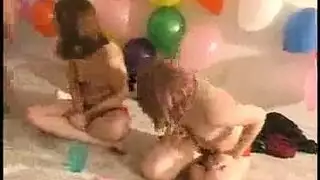 طلبات الكلية مقابل المال
