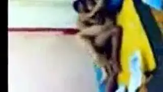 محجبه في بيت زميلها