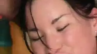 مص محترف من شقراوات يؤدي إلى جنس شرجي عنيف