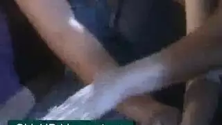 حلوة نحيفة شقراء مارس الجنس على كاميرا الويب.