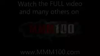 الديك الصغير للفرخ العربي الجائع