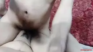 السكتات الدماغية النهائية في كس الأخت المسلمين أثناء سخيف بأسلوب تبشيري مع أنان صاخب حار باللغة الهندية الجزء