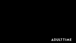 زوجة الأب تلتقط ابن زوجها وهو يرسمها وتمارس الجنس معه بقوة من أجل القذف - سكس مترجم 2025