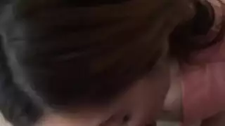 شرموطة تهوى مص الزب