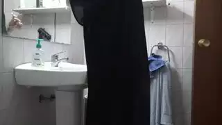 الزوجة المسلمة الخاضعة تتيح للزوج نائب الرئيس داخل الأحمق لها