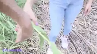 كايلا سوزين خارج اللسان