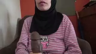 الحمار الكبيرة جبهة مورو المصرية تريد ممارسة الجنس مع الرجال السود
