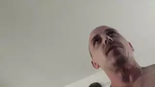 الهزات الهواة الناضجة الساخنة: مقربة من الديك والكرات