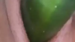 الهواة يستمني وينتهي في بخ