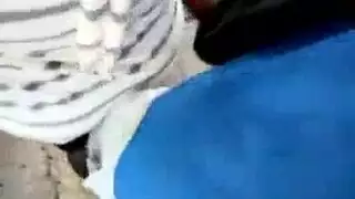 سكس تحرش عربي شاب يتحرش بزبه المنتصب في طيز بنت جزائرية في أتوبيس عام